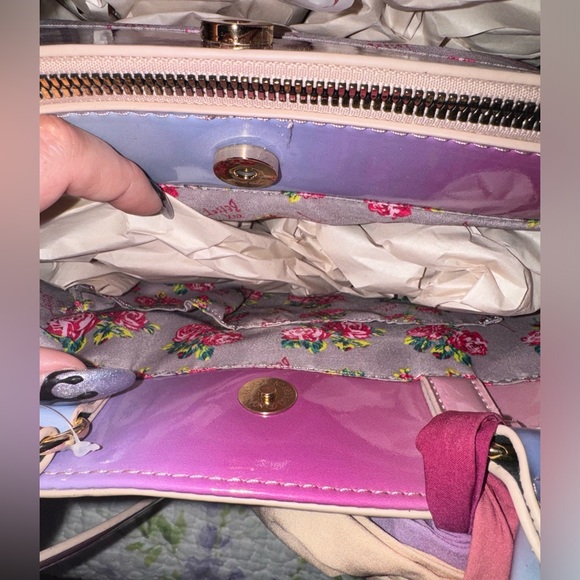 NWT Betsey Johnson Ombré Satchel with Scarf - Picture 4 of 10